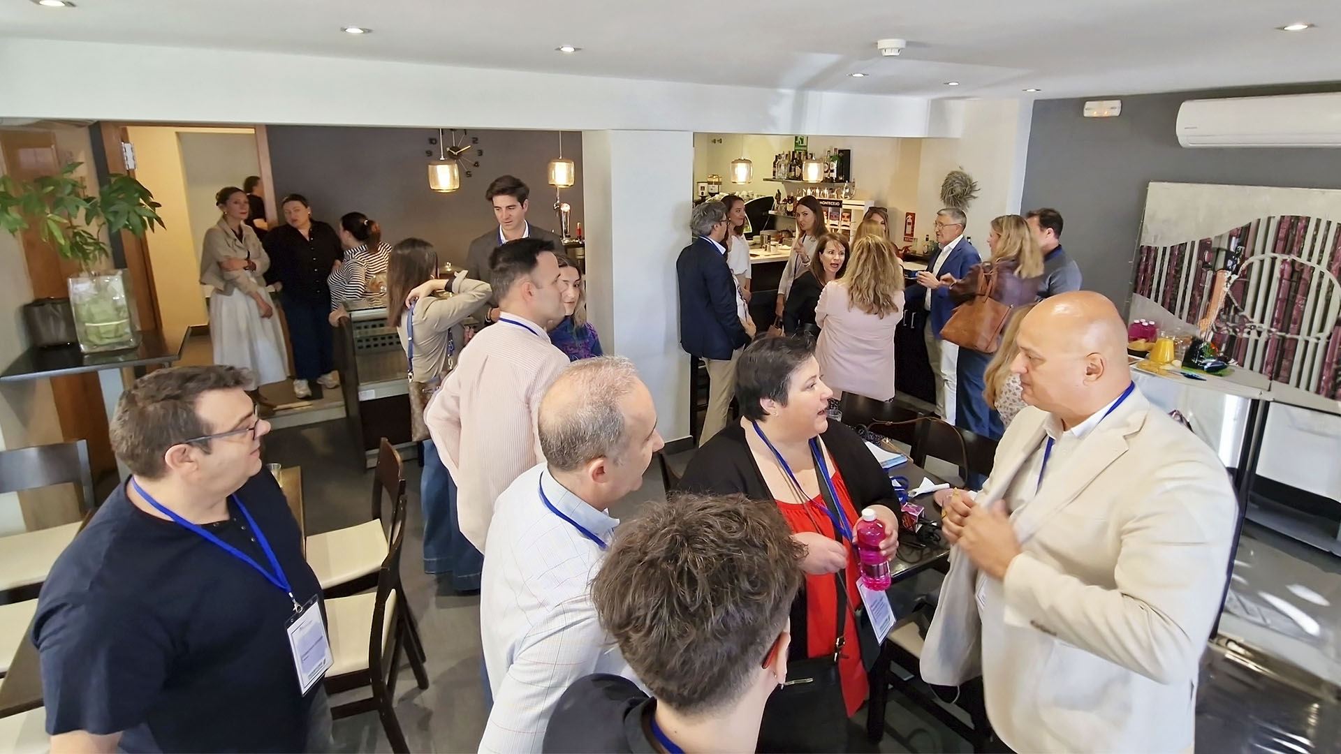 Desayuno Empresarial con sabor a futuro gracias a la unión del IES Salduba y autoridades locales