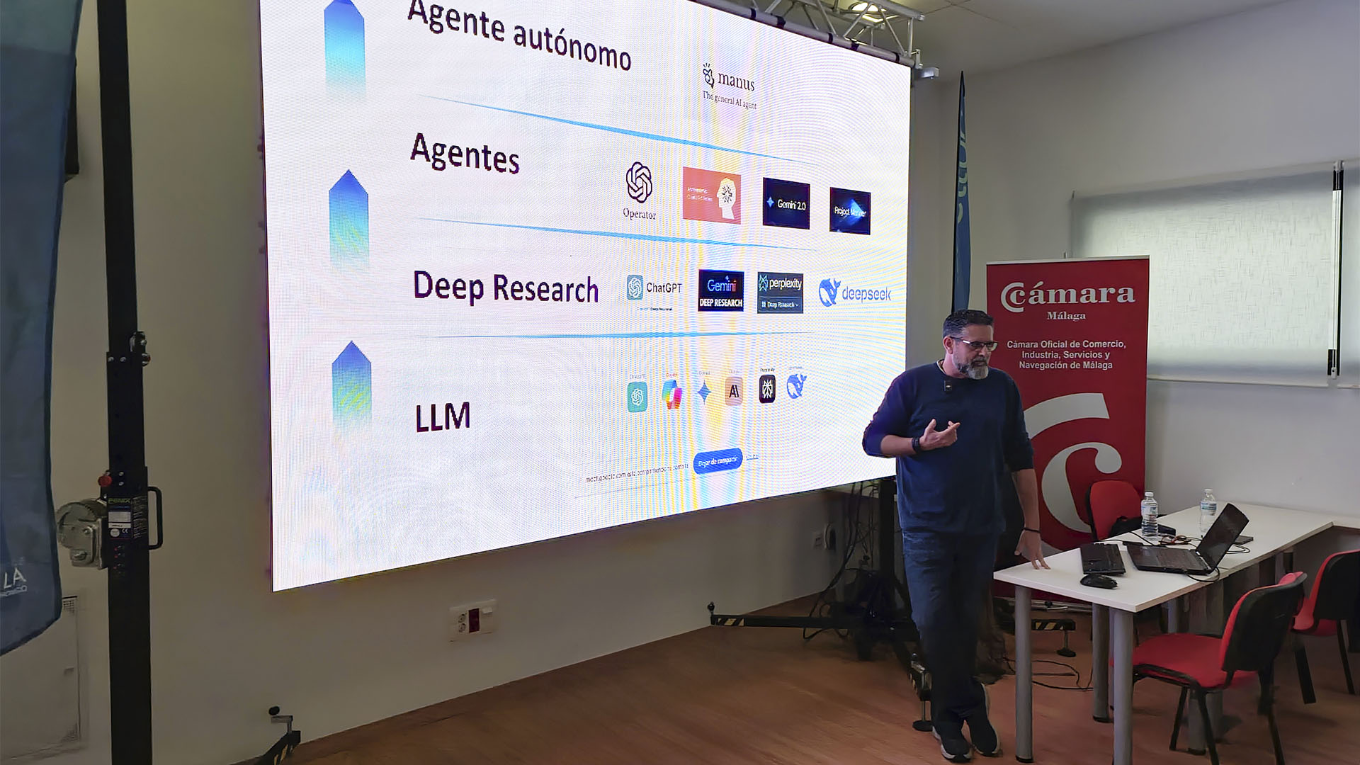 Interesante Jornada sobre Inteligencia Artificial a la que asistimos en San Pedro Alcántara