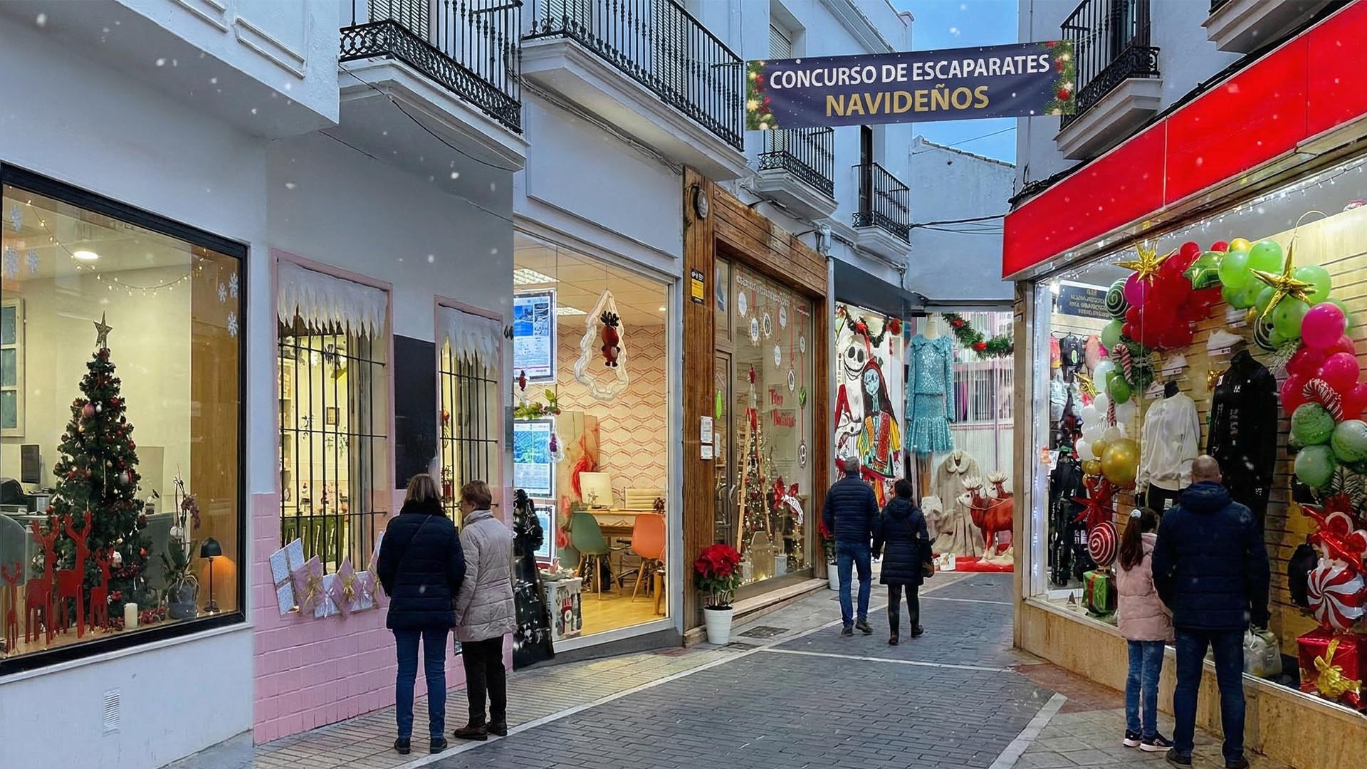 Vota por tu favorito en el Concurso de Escaparates Navideños APYMESPA 2025
